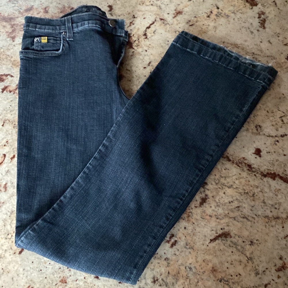 SECOND YOGA JEANS SIZE 29